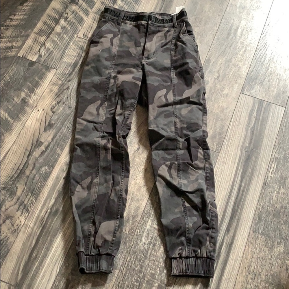 Hollister ultra high rise joggers